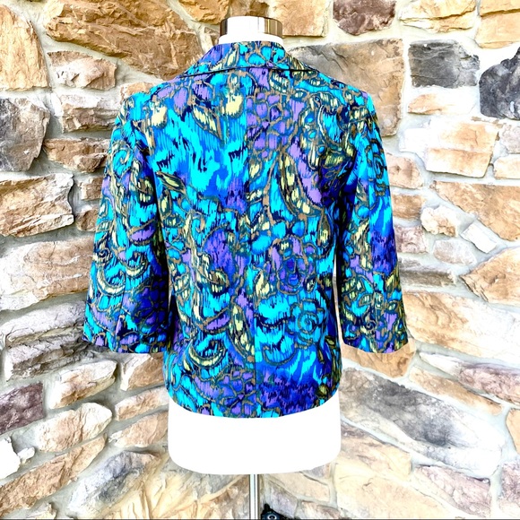 Chico’s Abstract Print Cropped Blazer - Picture 7 of 16